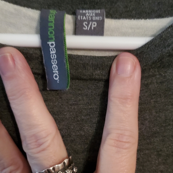 Shannon Passero tunic top/poncho, cream and grey, so soft, tunic, size small - Picture 3 of 3